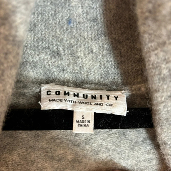 COMMUNITY Sz S Wool Yak Long Line Open Front Foldable Collar Pocket Cardigan - Picture 5 of 9